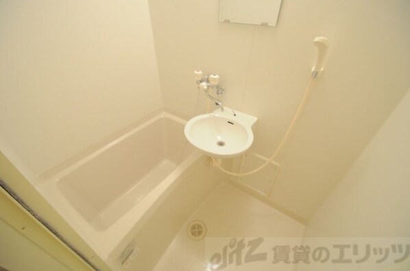 レオパレスBELISTA鳥飼の物件内観写真